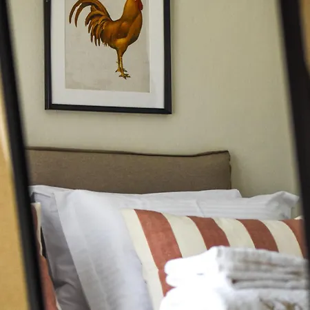 Marylou Apartament *